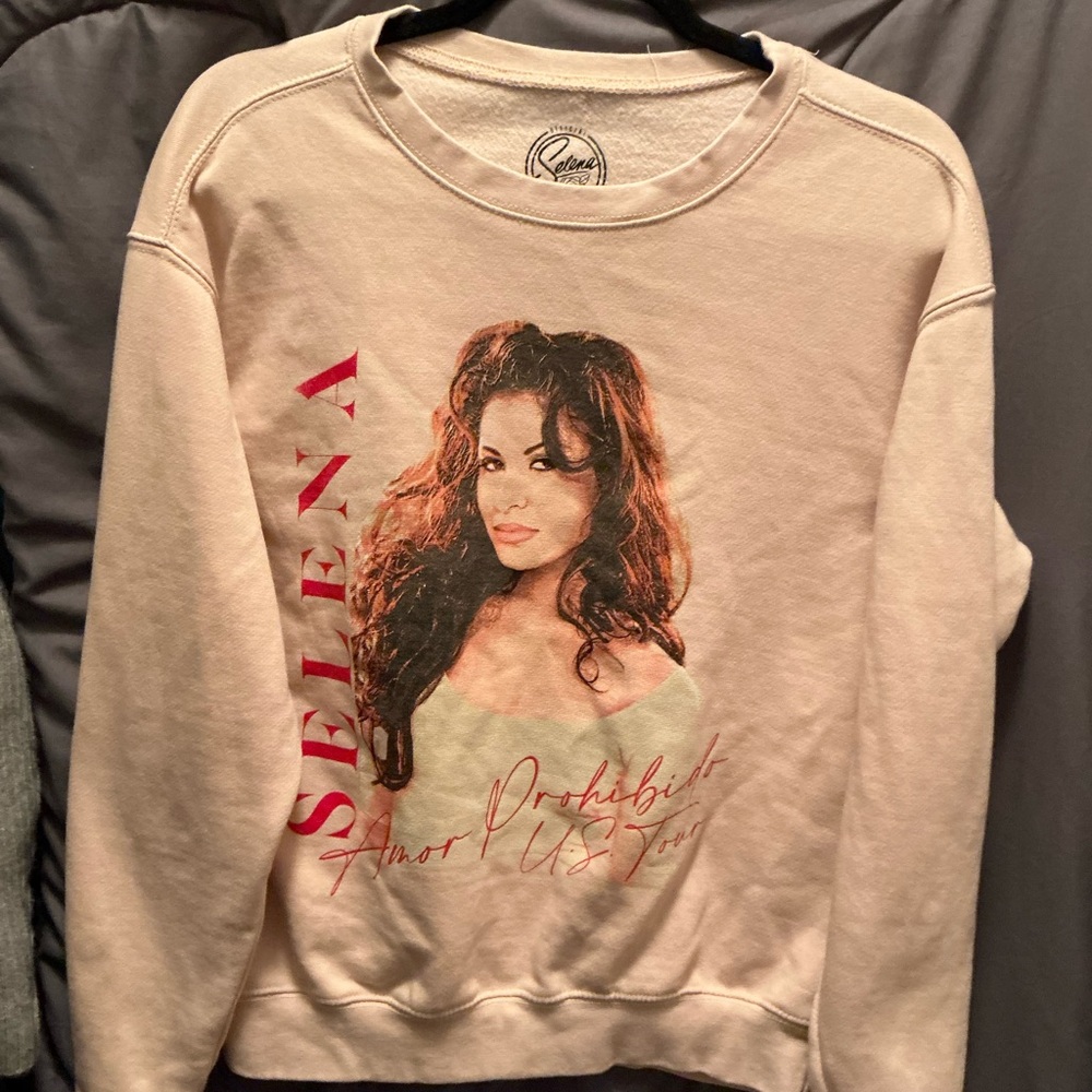 Selena Amor Prohibido Tour Sweatshirt